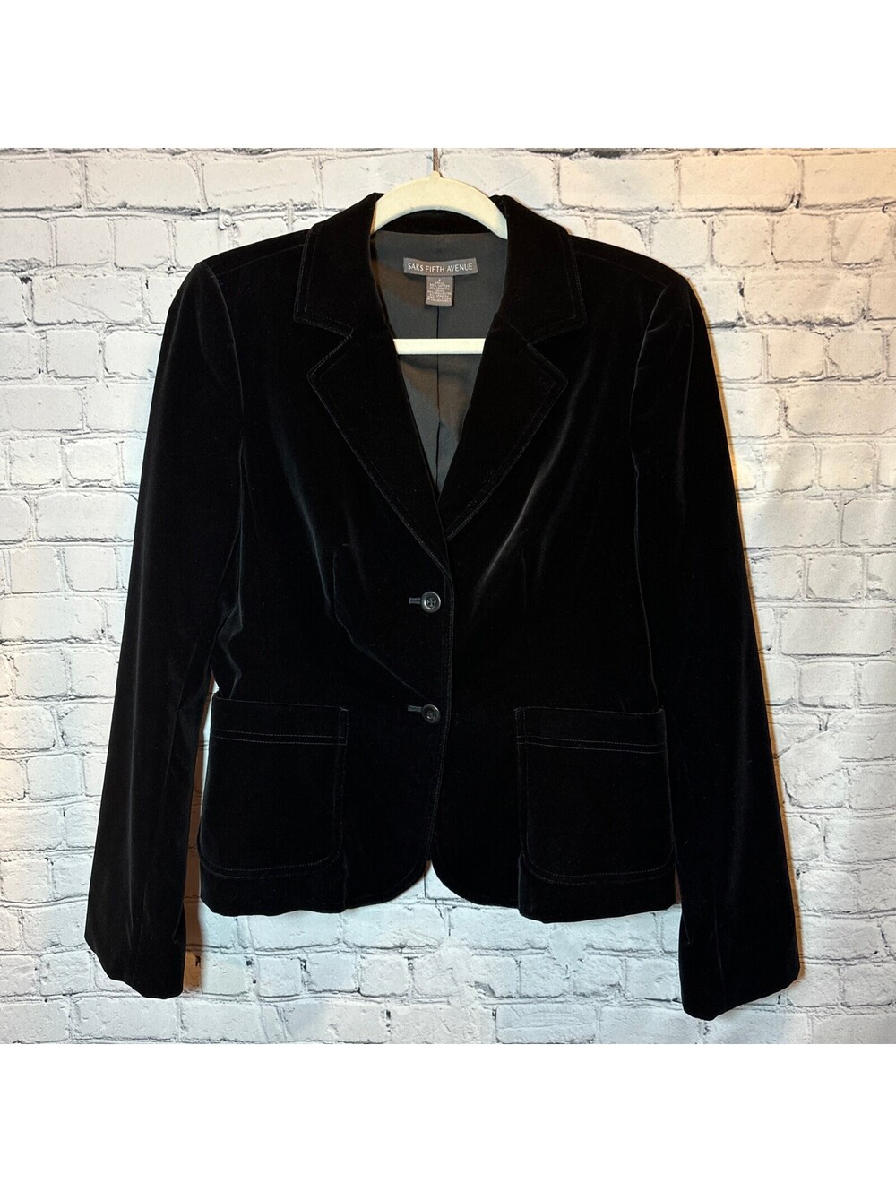 Saks Fifth Avenue Black Velvet Blazer size 6
